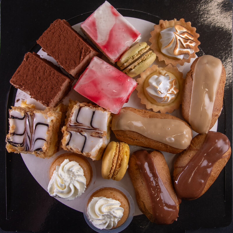 Plateau de mini-desserts - 16 pièces