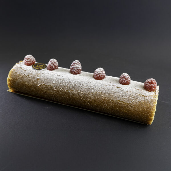 Roulé à la crème de pistache et framboises - 6 pers.