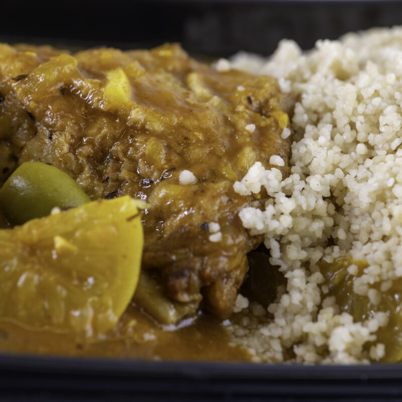 Tajine de poulet au citron confit, semoule - la part – Image 2
